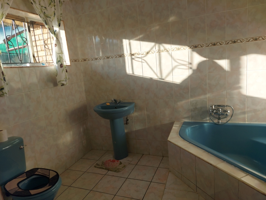 3 Bedroom Property for Sale in Oos Einde North West